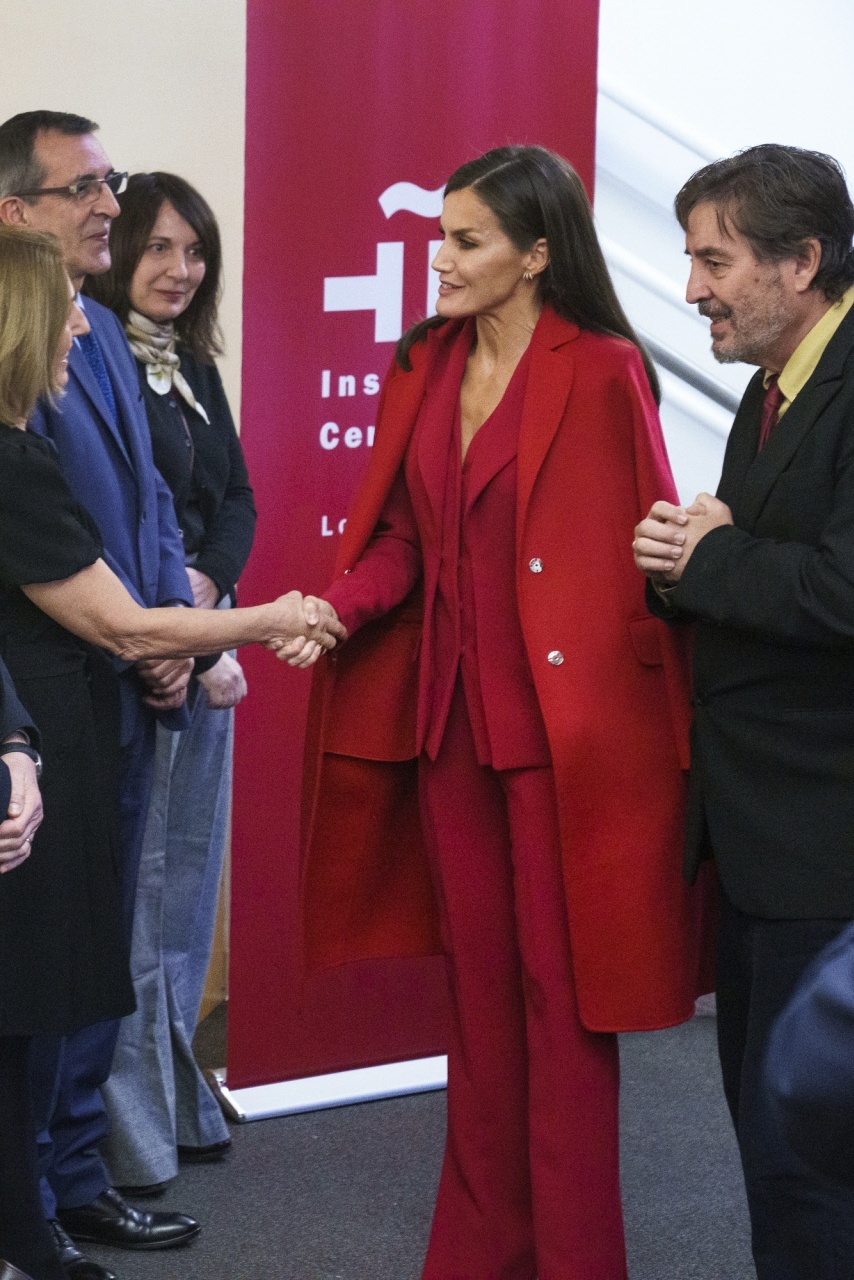 La reine Letizia lors de sa visite à l'Institut Cervantes de Los Angeles