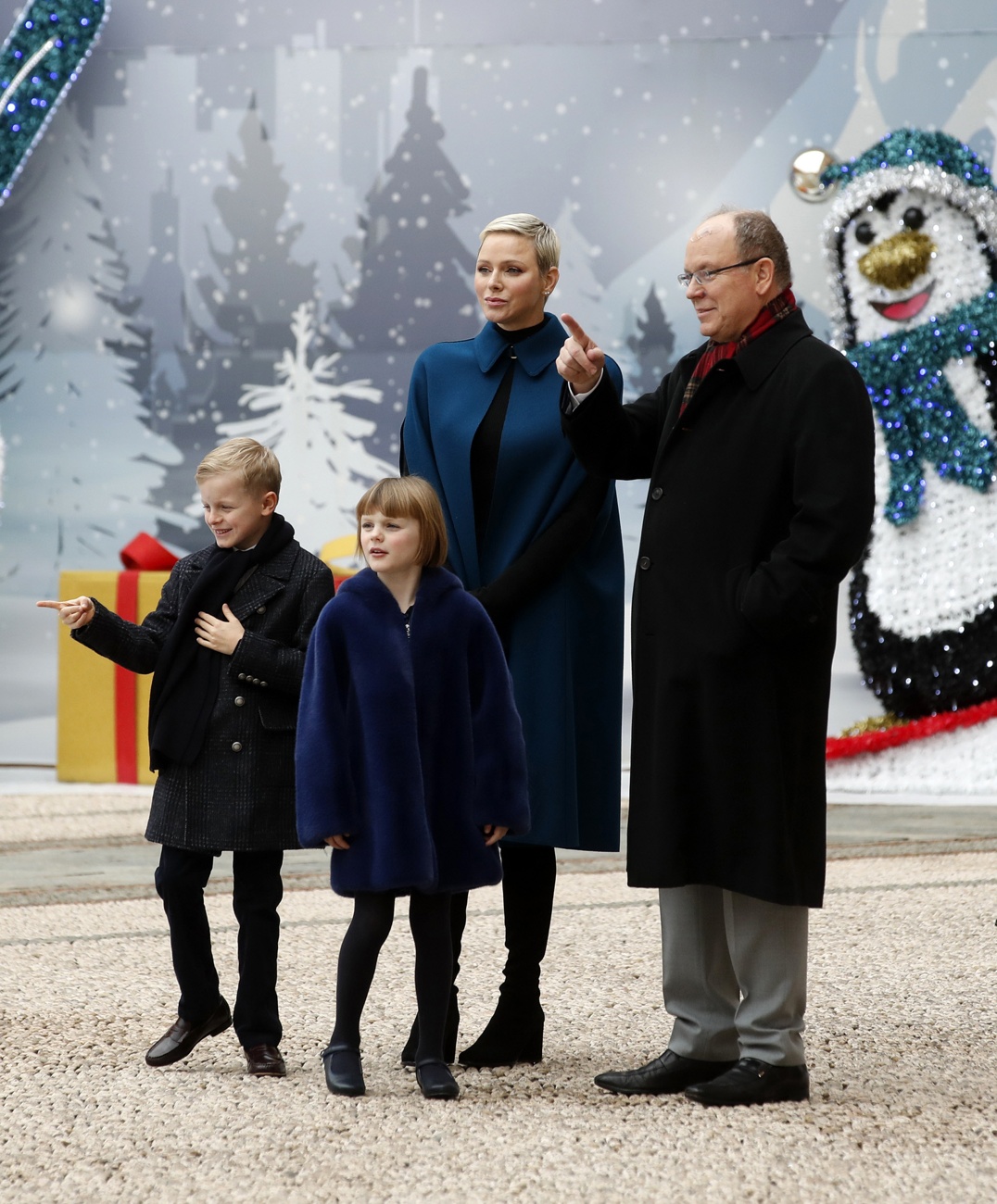  La famille royale de Monaco donne le coup d'envoi des festivités de Noël