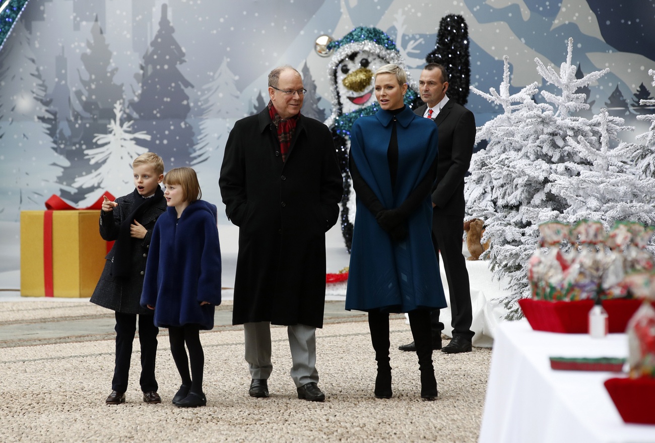  La famille royale de Monaco donne le coup d'envoi des festivités de Noël