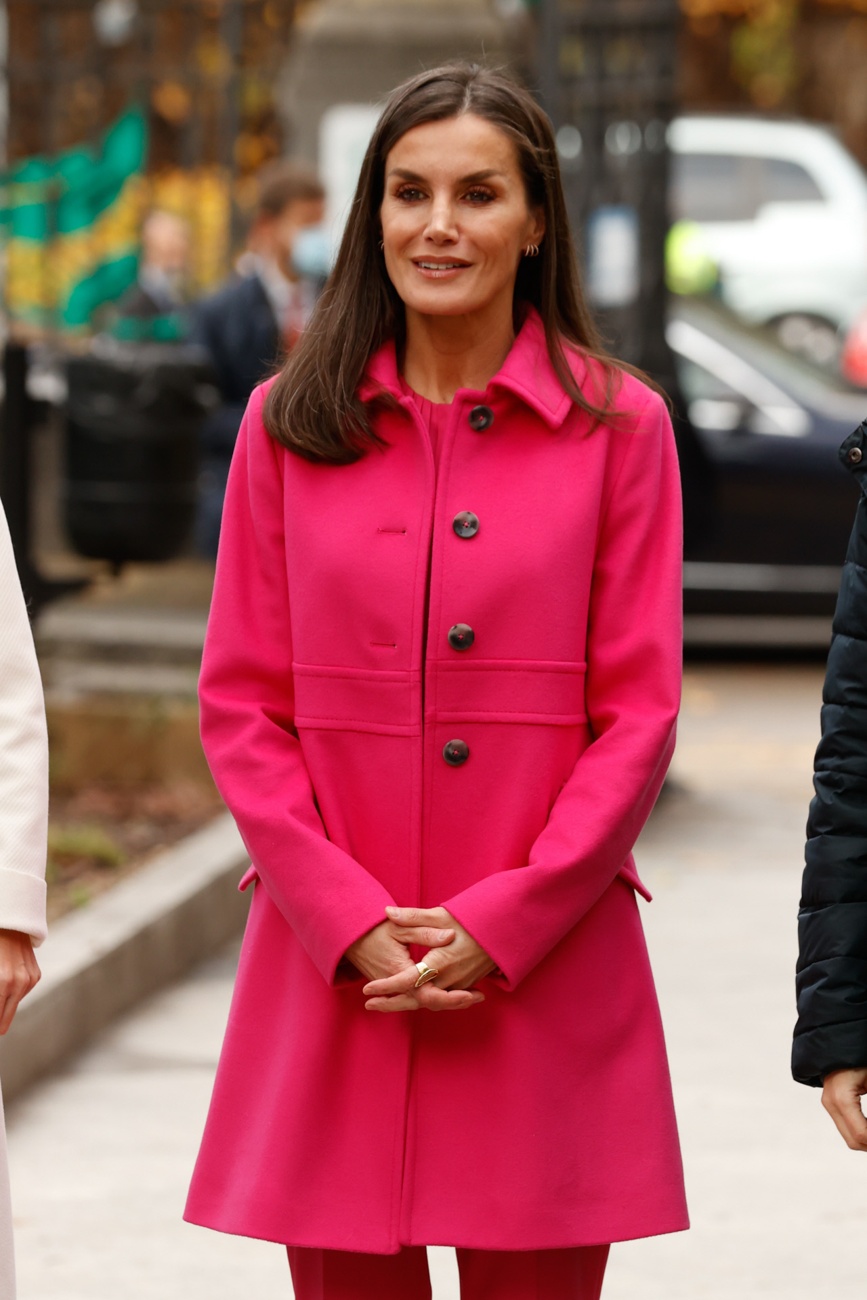 Le fuchsia, l'une des couleurs préférées de la reine