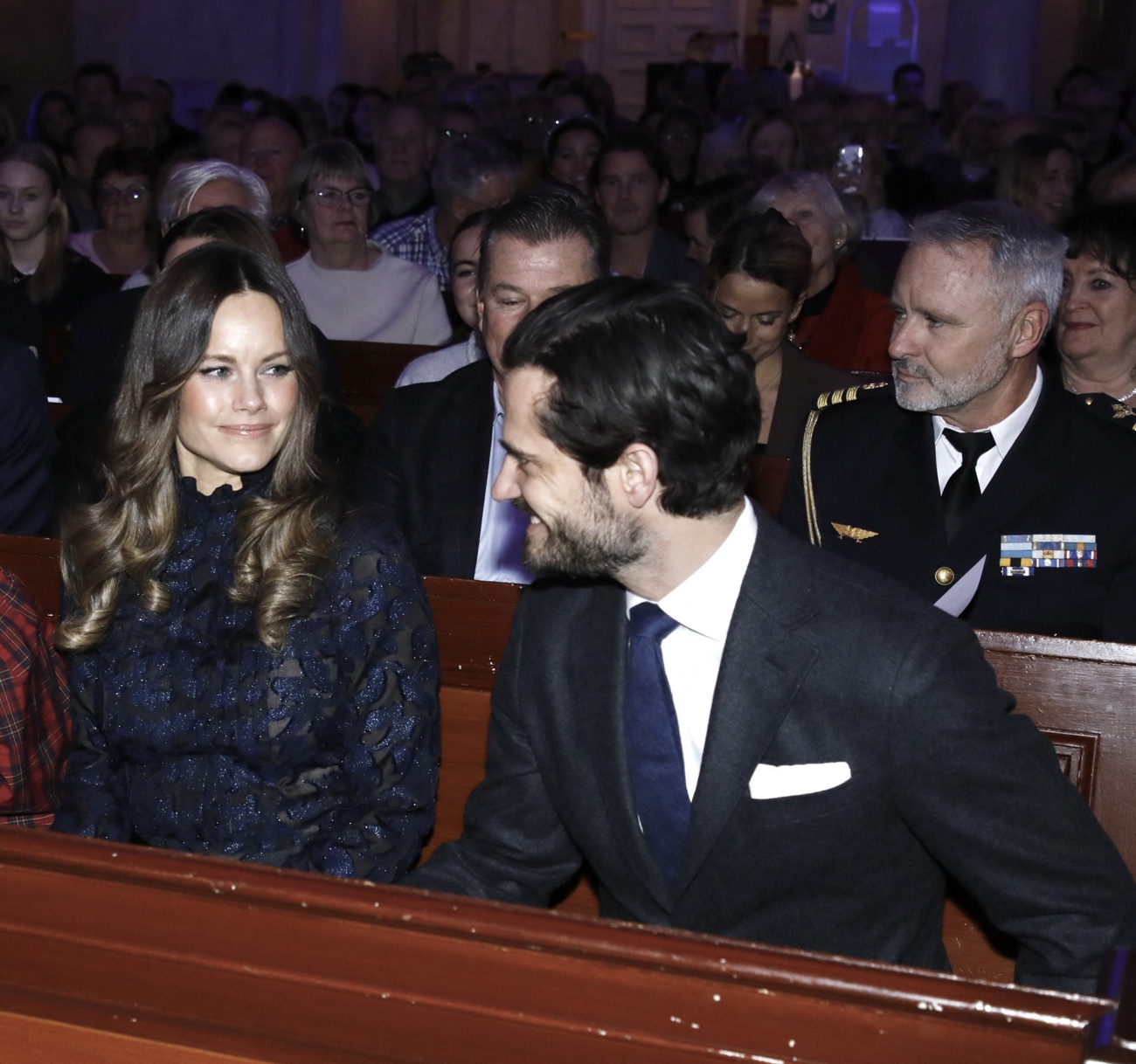 La princesse Sofia et le prince Carl Philip assistent au concert annuel de Noël de Vasastan