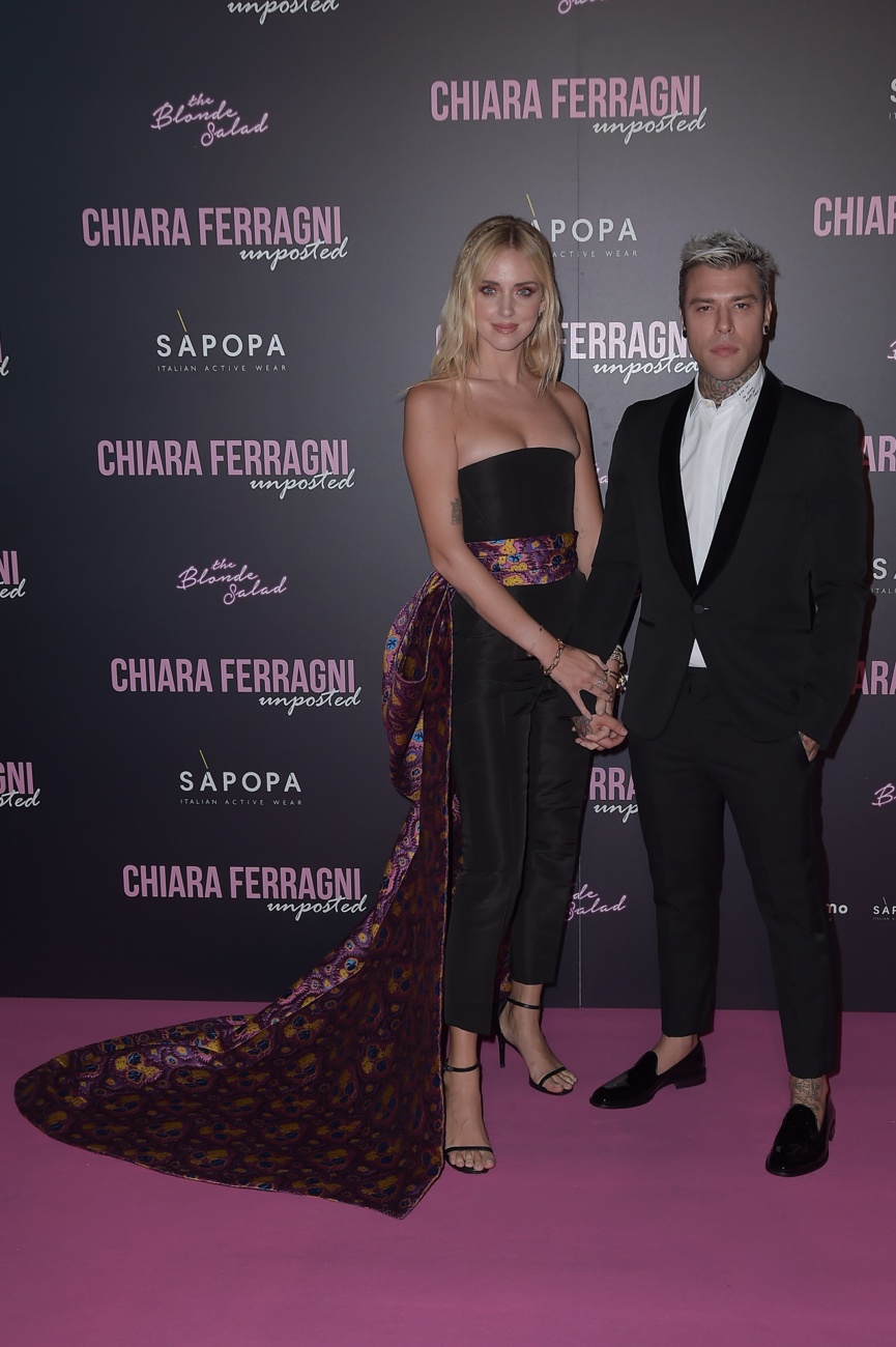 Chiara and Fedez at the premiere of the influencer's documentary in Milan