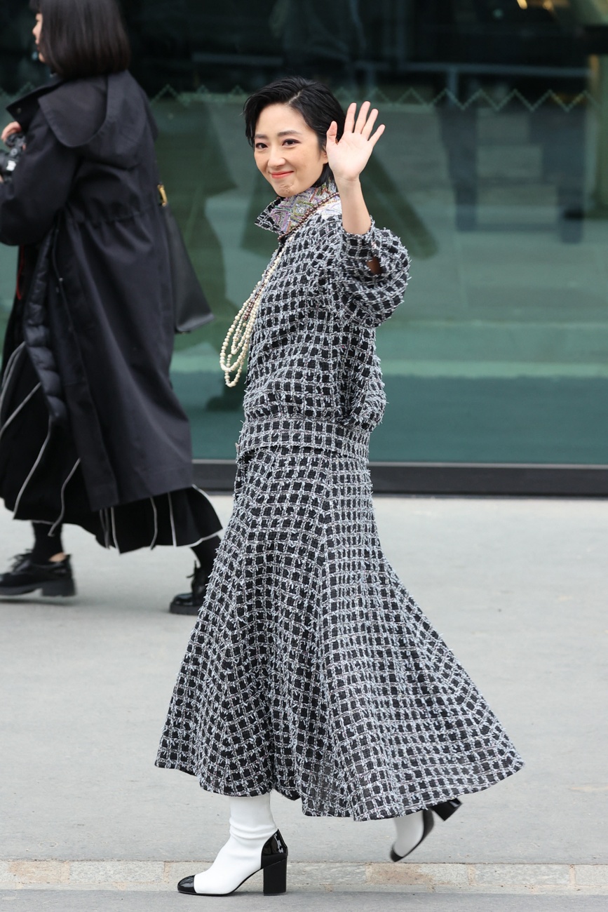 Gwen Lun-Mei at the Chanel fashion show during Paris Fashion Week