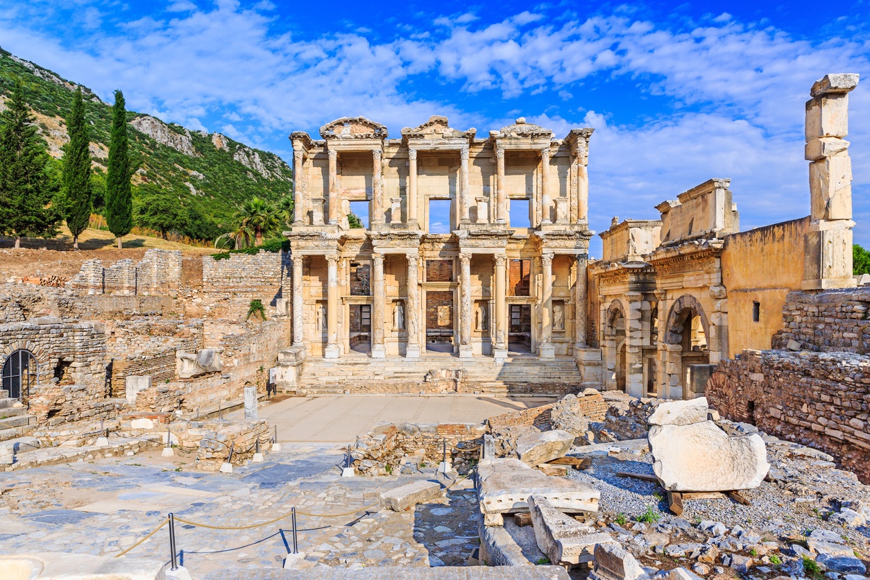 Explora 15 asombrosas ruinas romanas lejos de Italia