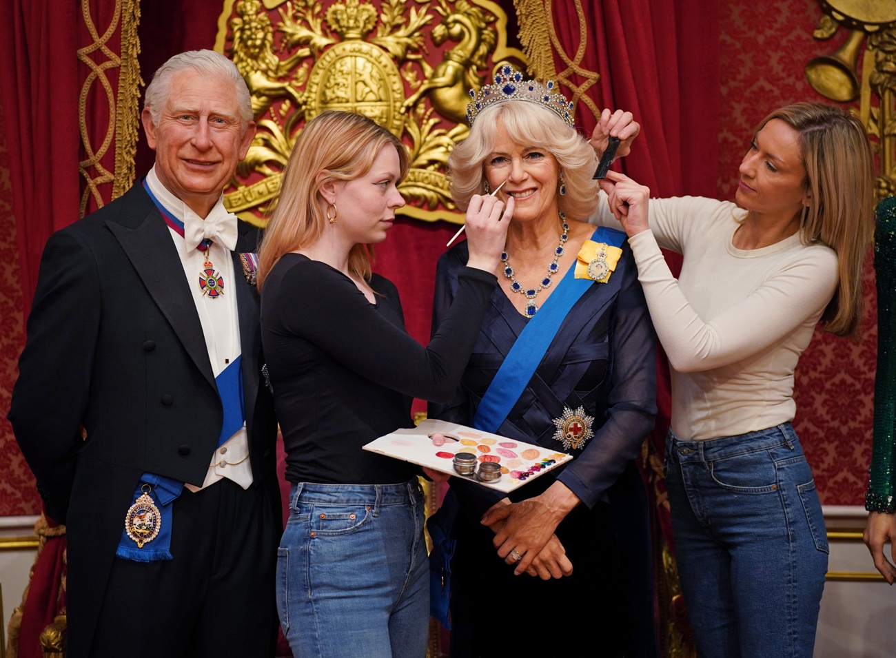 Nova figura de cera de Camilla revelada no museu Madame Tussauds de Londres