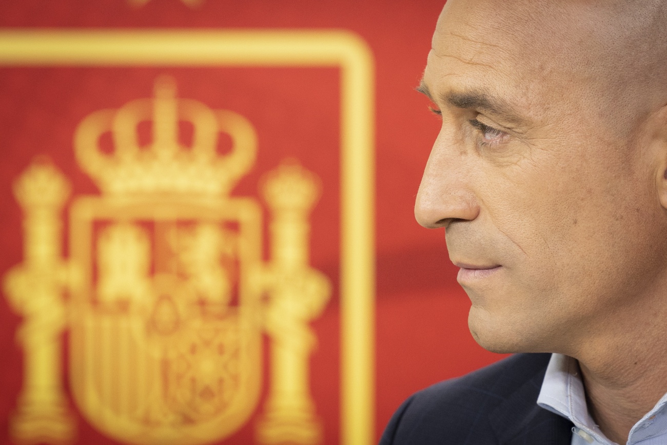 Rubiales mantiene su versión de la historia