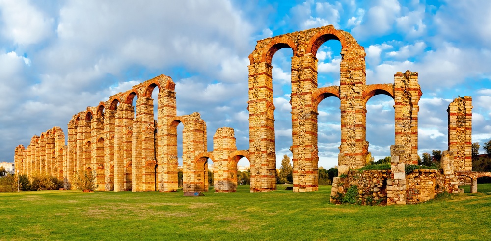 Acueducto de los Milagros (España)