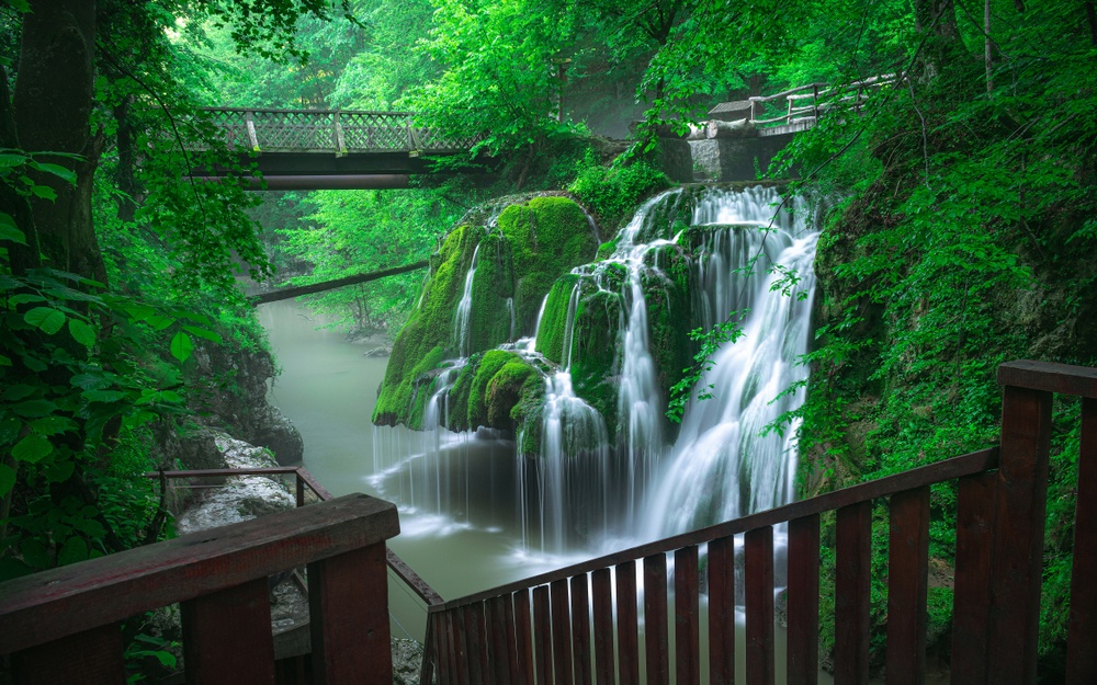  Cascada Bigar, Rumanía