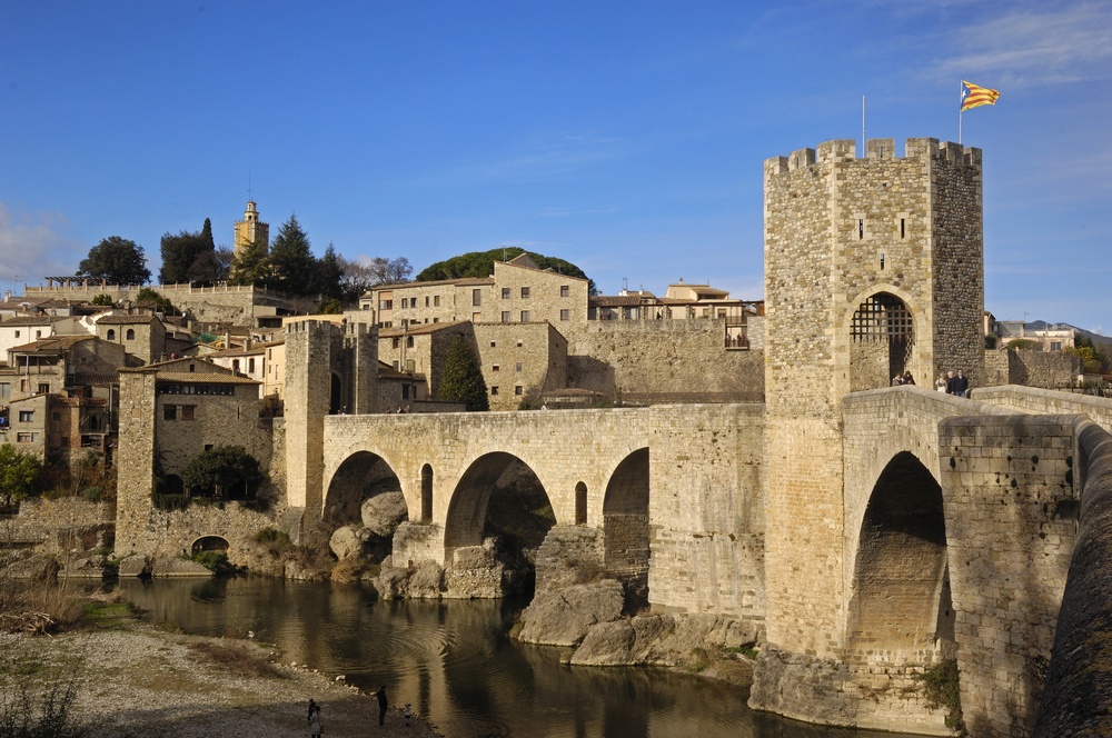 10 - Besalú (Gerona)