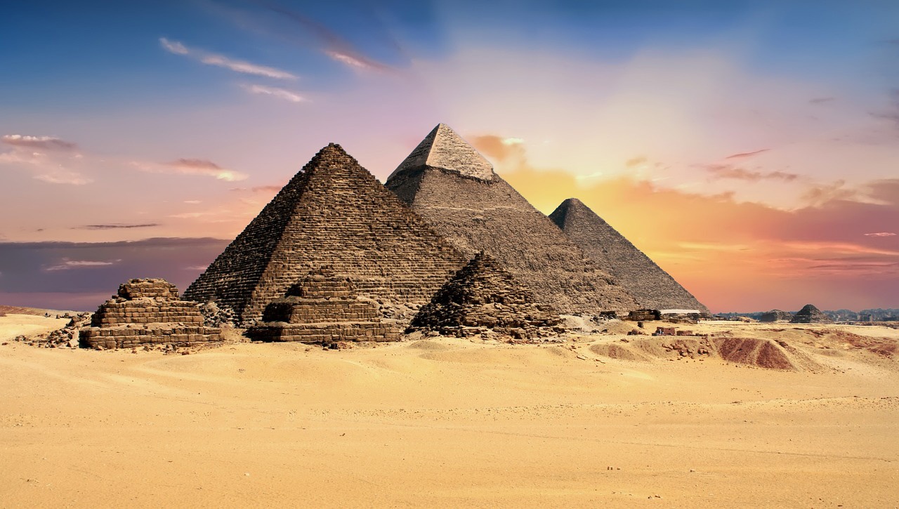 Gran Pirámide de Gizeh, la última de las Siete Maravillas de la Antigüedad
