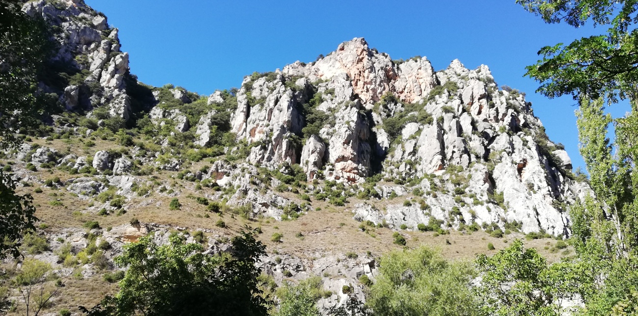 Sendero del Mancubo: naturaleza salvaje y las mejores vistas de las llanuras de Miranda de Ebro